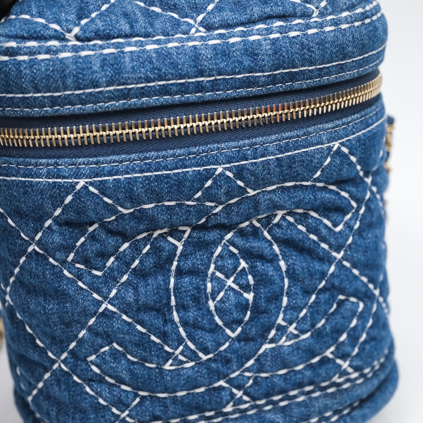 Chanel Quilted Trip Vanity Denim Aged Gold Hardware 20C