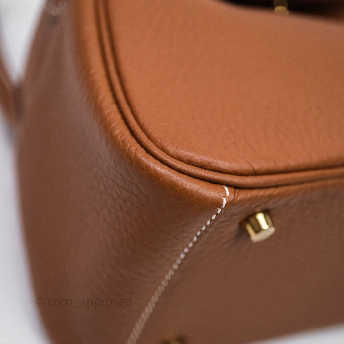Hermès Mini Lindy 20 Gold 37 Clemence Gold Hardware
