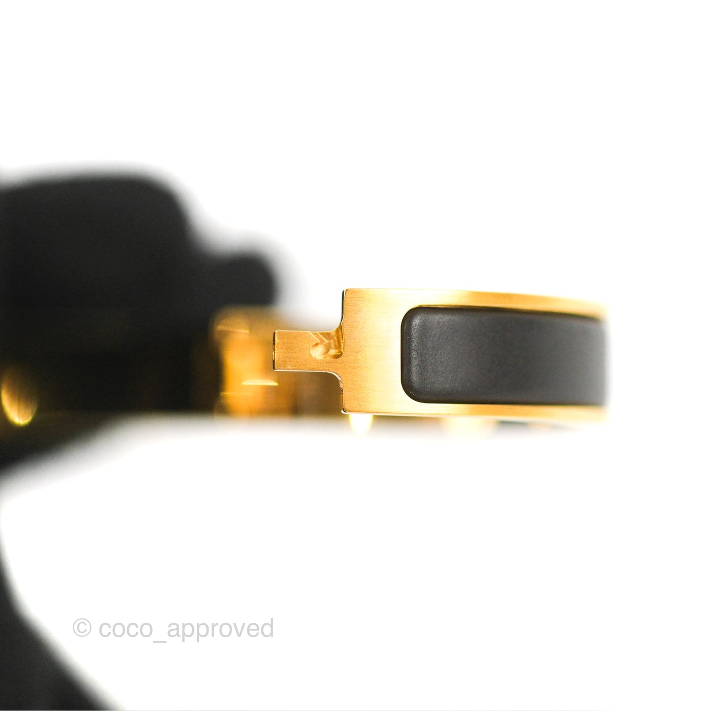 Hermès Clic HH Bracelet Matte Black Brushed Gold