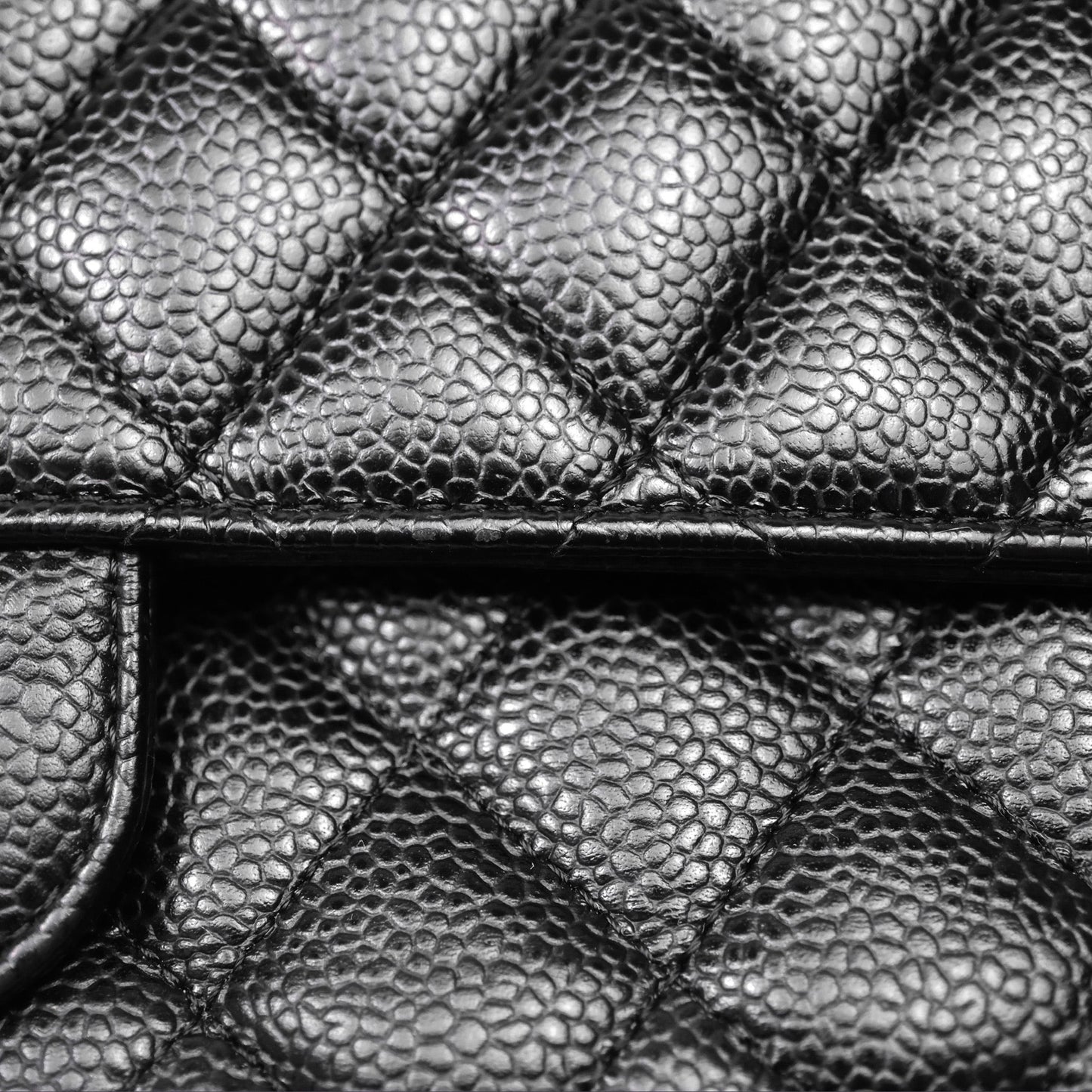 Chanel Classic M/L Medium Flap Quilted Black Caviar Silver Hardware