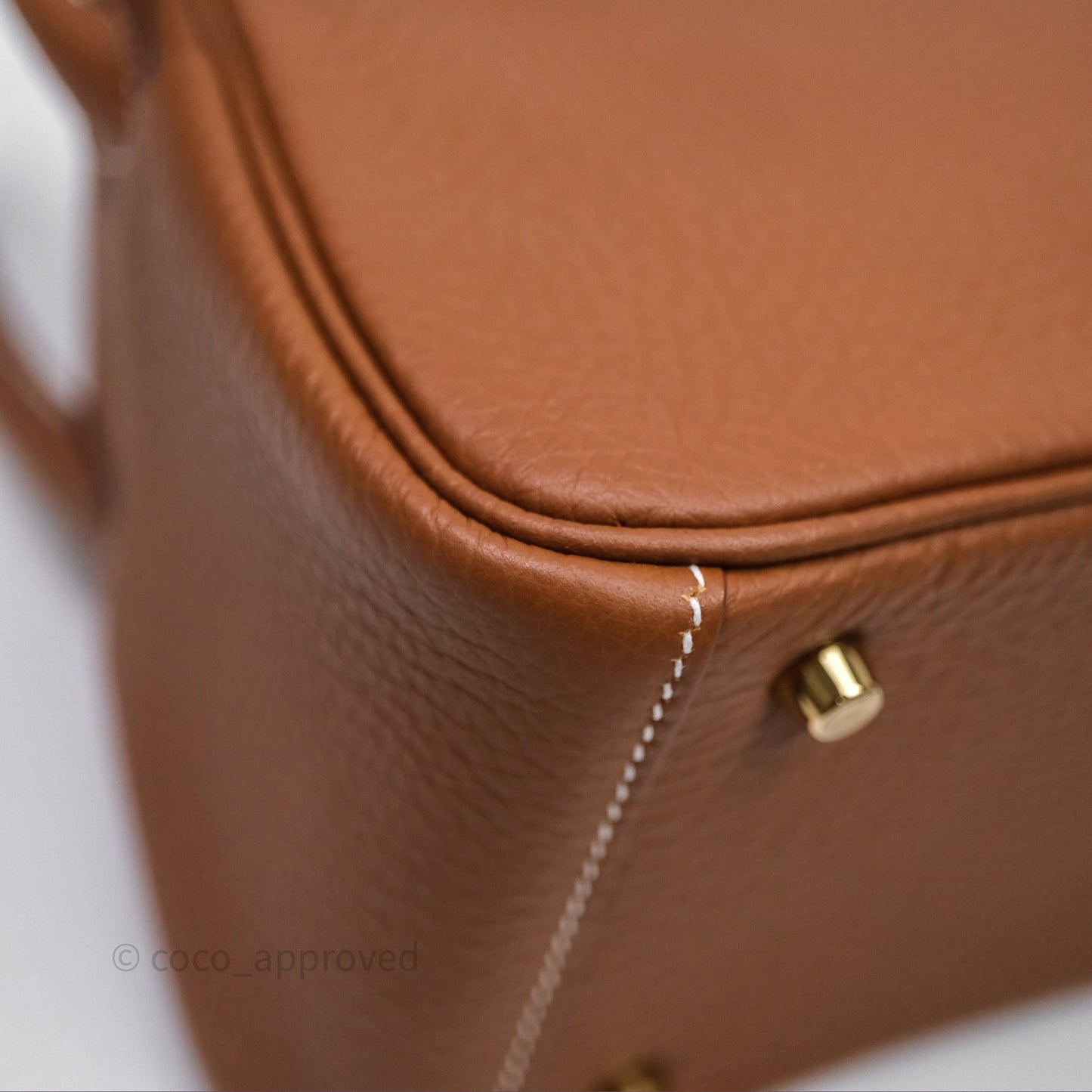 Hermès Mini Lindy 20 Gold 37 Clemence Gold Hardware