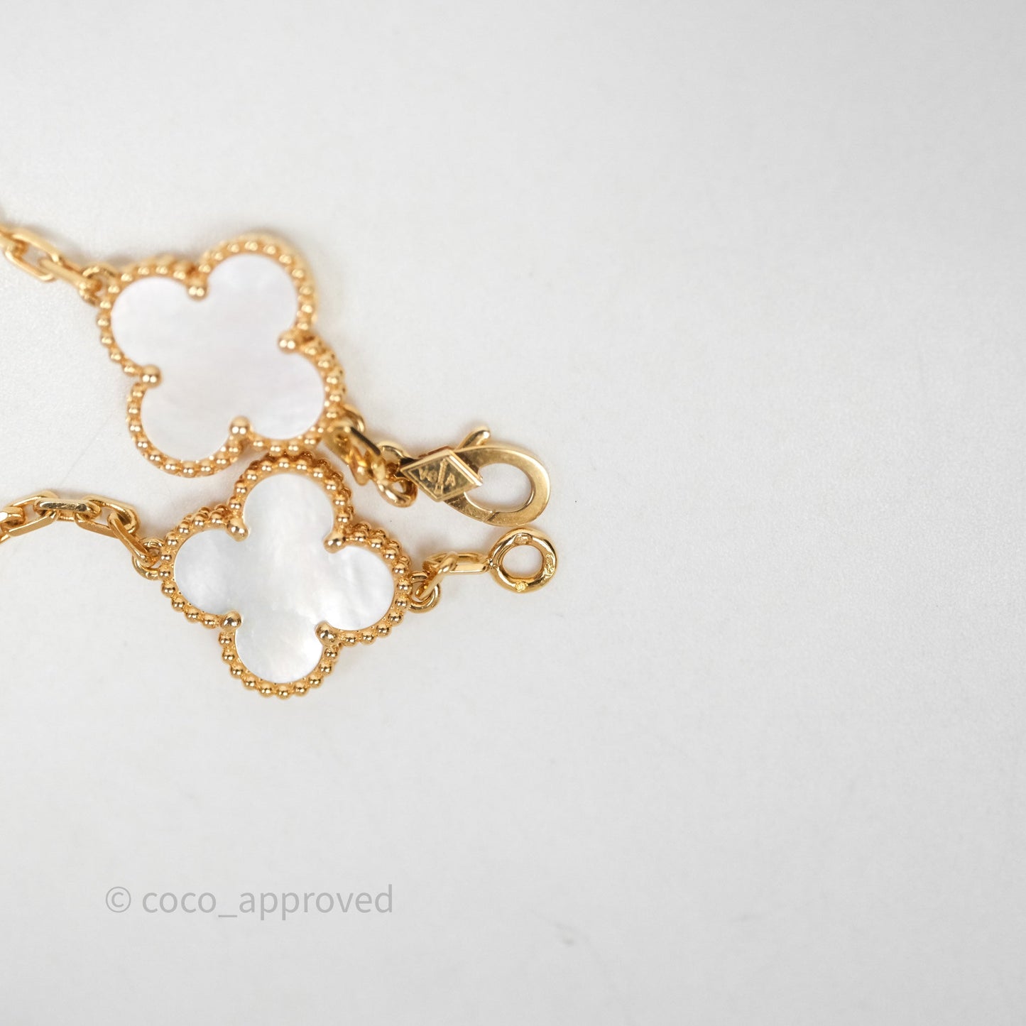 Van Cleef & Arpels Vintage Alhambra 5 Motifs White Mother-of-pearl Yellow Gold Bracelet