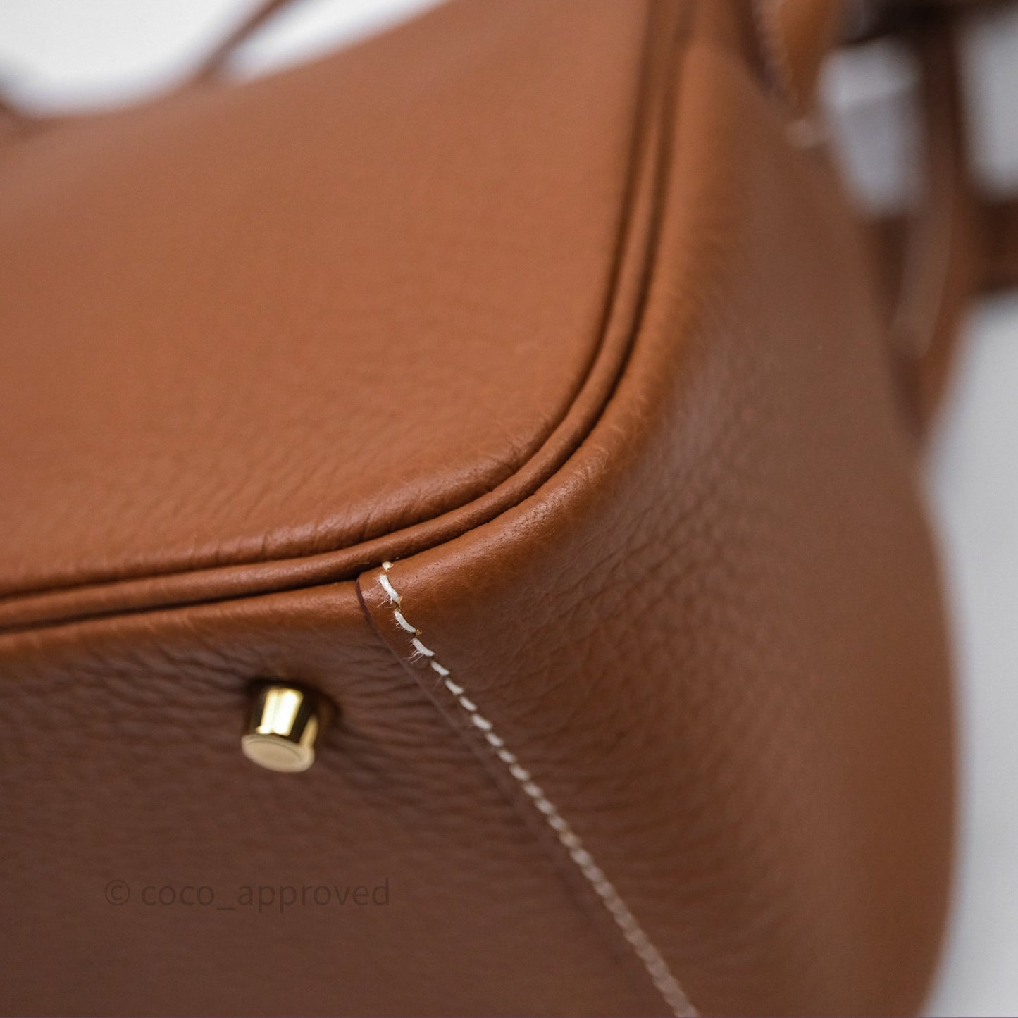 Hermès Mini Lindy 20 Gold 37 Clemence Gold Hardware
