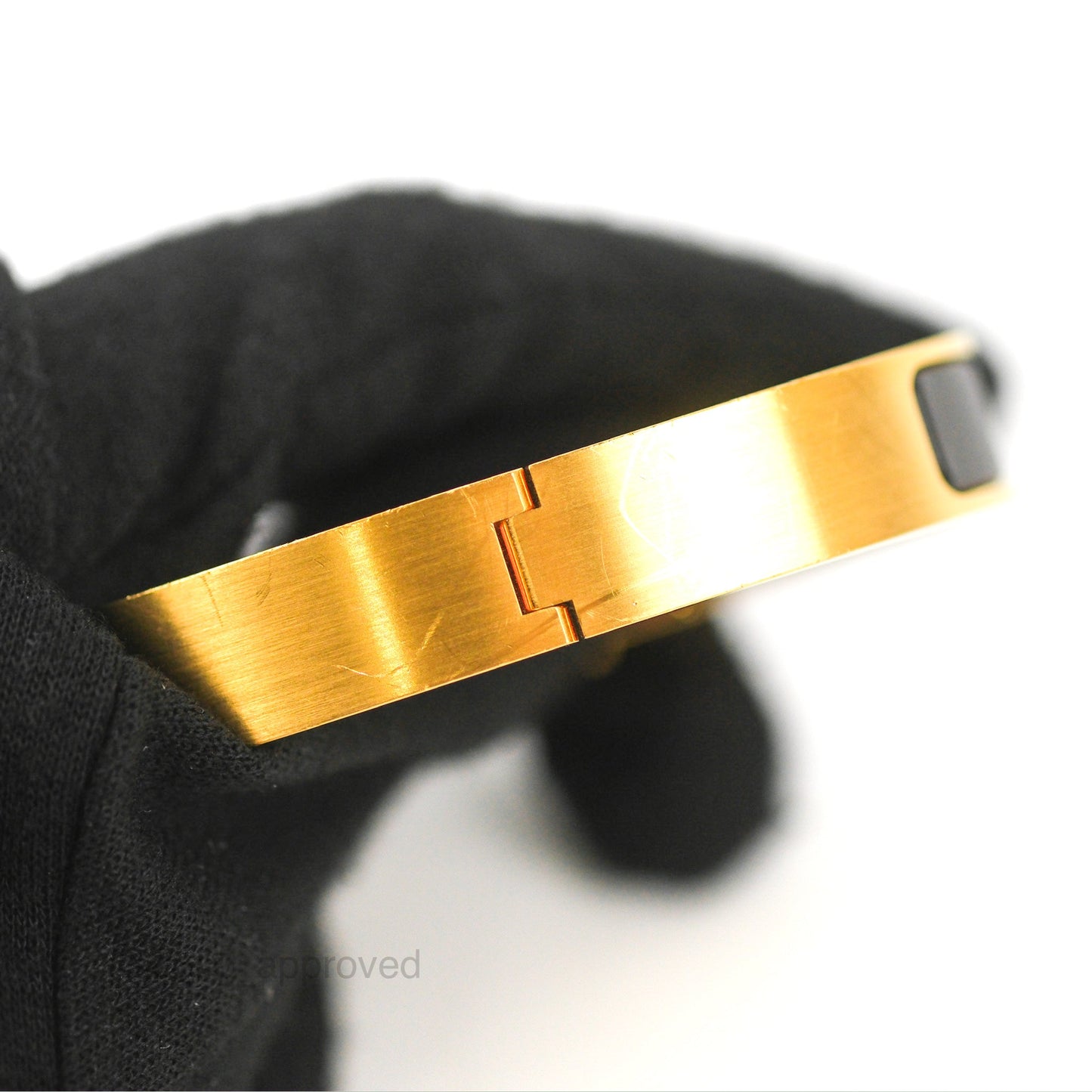 Hermès Clic HH Bracelet Matte Black Brushed Gold