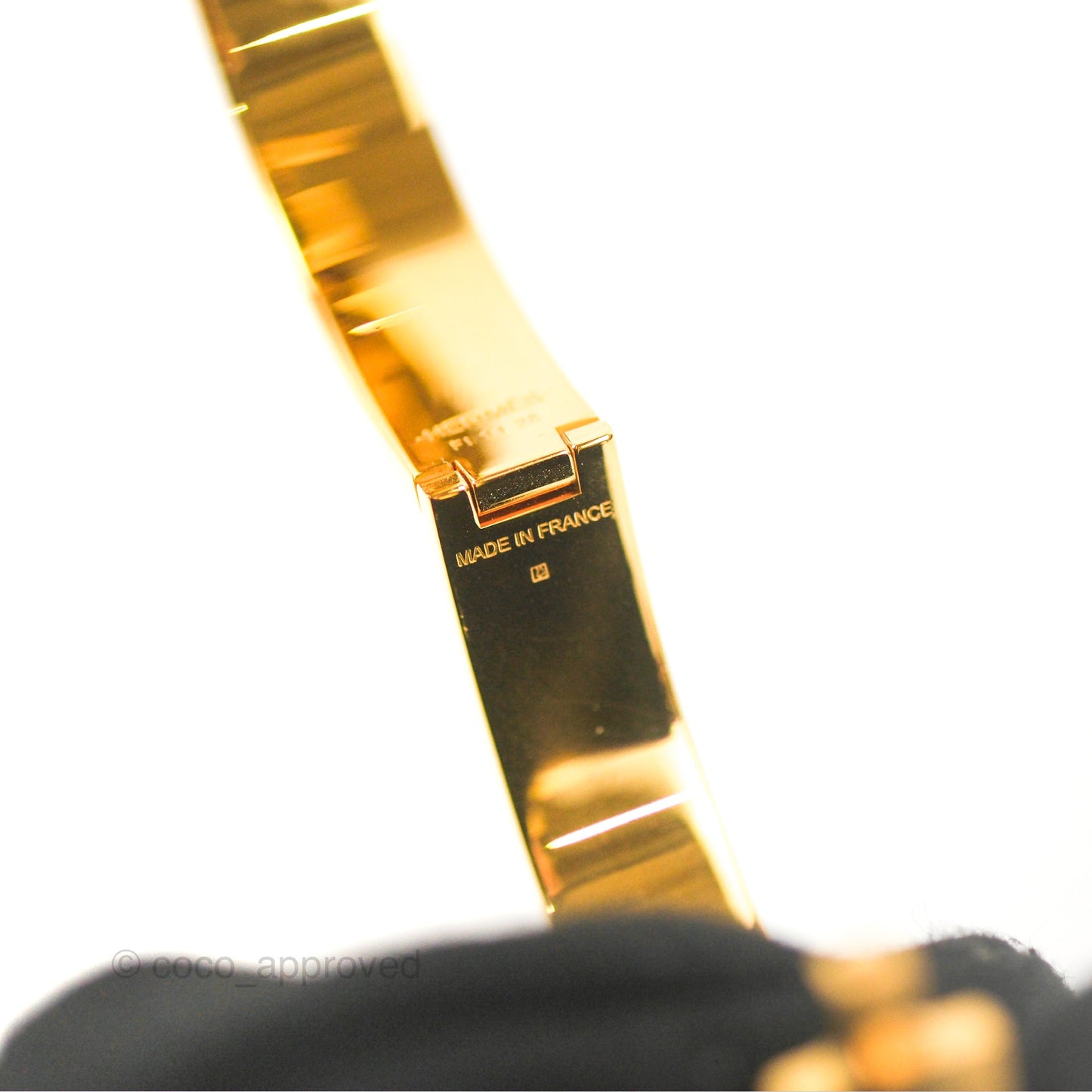 Hermès Clic HH Bracelet Matte Black Brushed Gold
