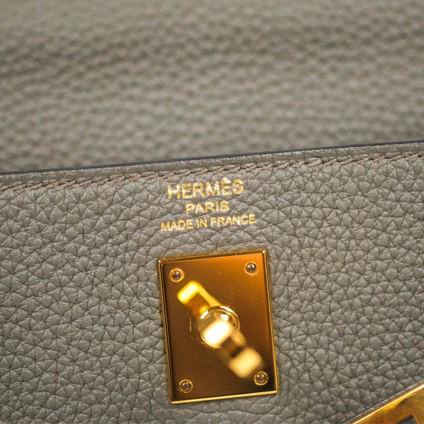 Hermès Retourne Kelly 25 Gris Etain 8F Togo Gold Hardware