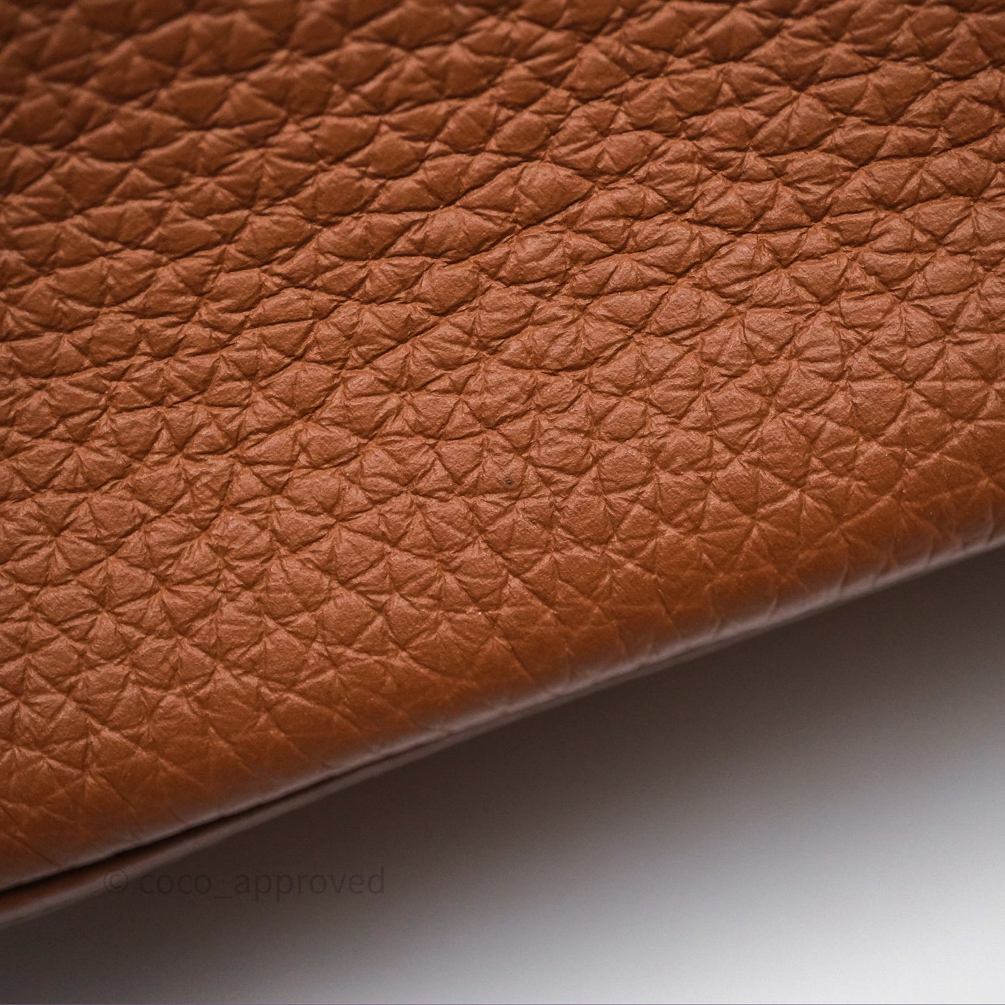 Hermès Mini Lindy 20 Gold 37 Clemence Gold Hardware