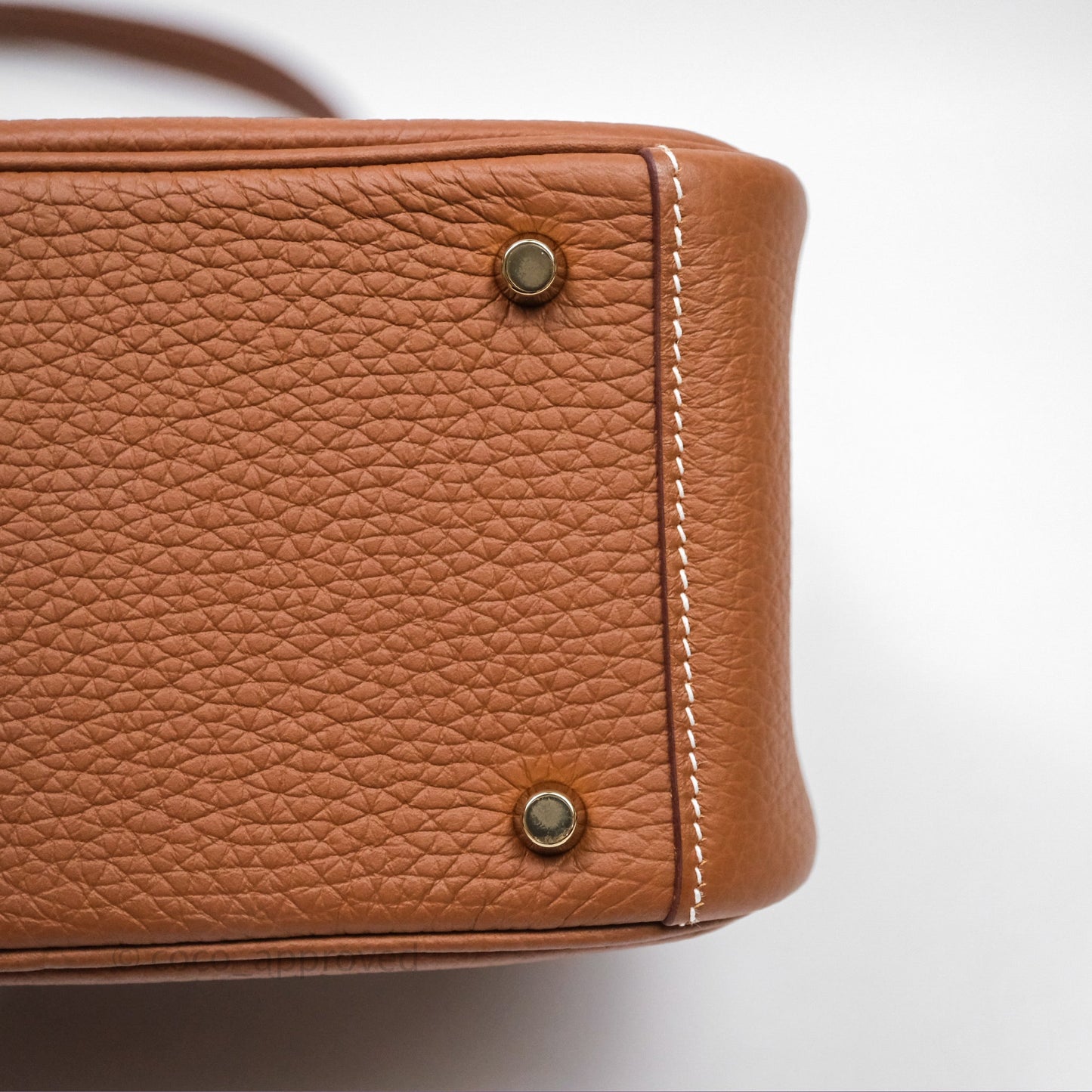 Hermès Mini Lindy 20 Gold 37 Clemence Gold Hardware