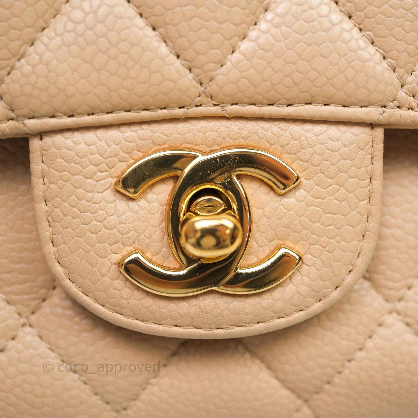 Chanel M/L Medium Classic Flap Quilted Beige Caviar Gold Hardware