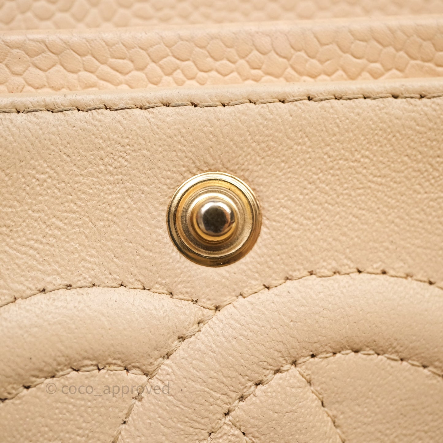 Chanel M/L Medium Classic Flap Quilted Beige Caviar Gold Hardware