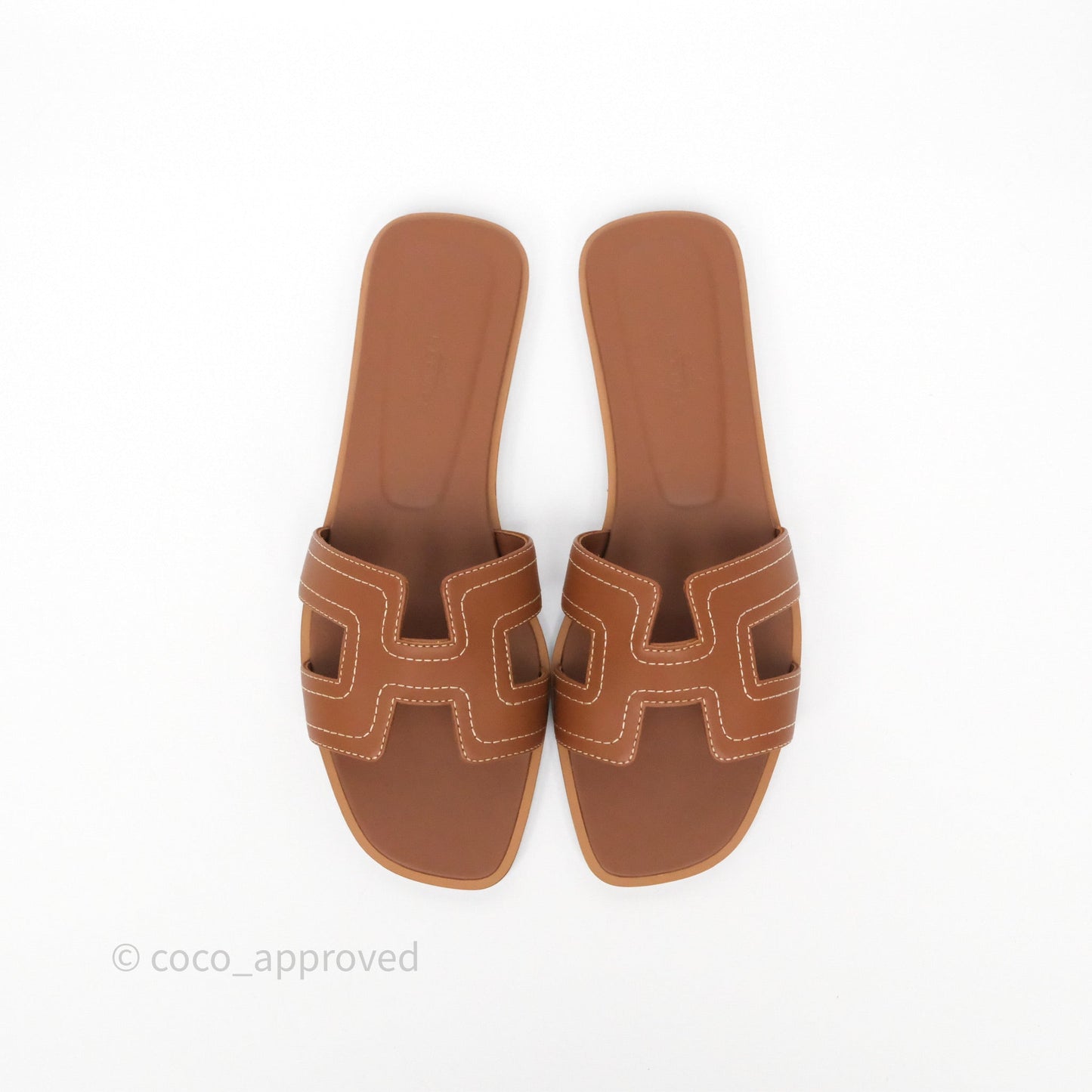 Hermès Oran Sandals in Gold Size 37.5