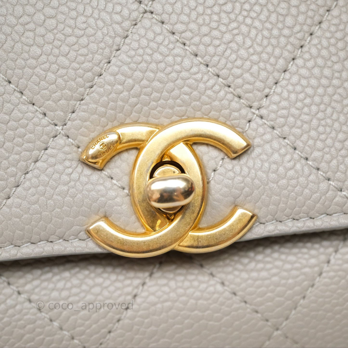 Chanel Chic Affinity Small Grained Calfskin Grey Gold Hardware