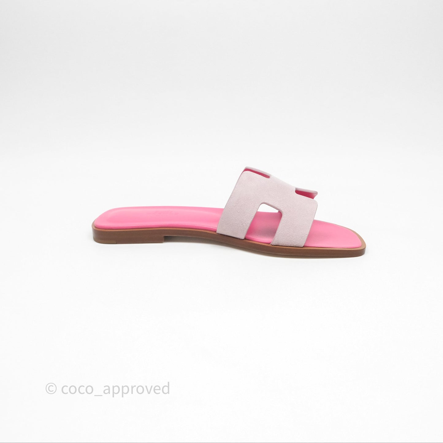 Hermès Oran Sandals in Pink Size 37