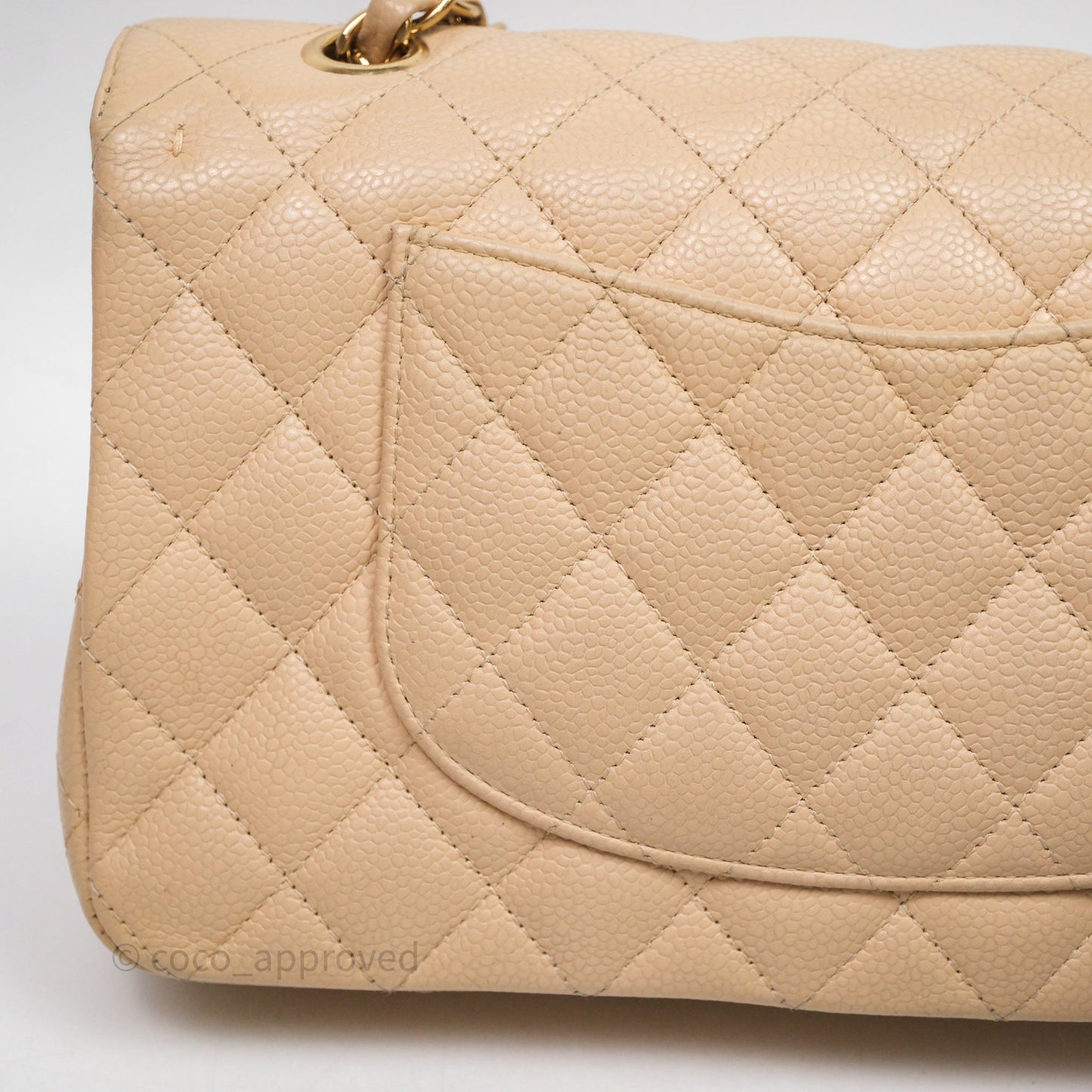 Chanel M/L Medium Classic Flap Quilted Beige Caviar Gold Hardware