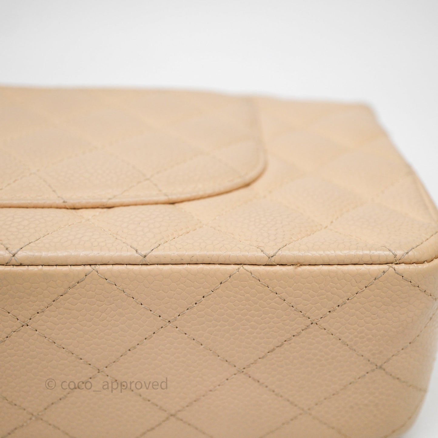 Chanel M/L Medium Classic Flap Quilted Beige Caviar Gold Hardware