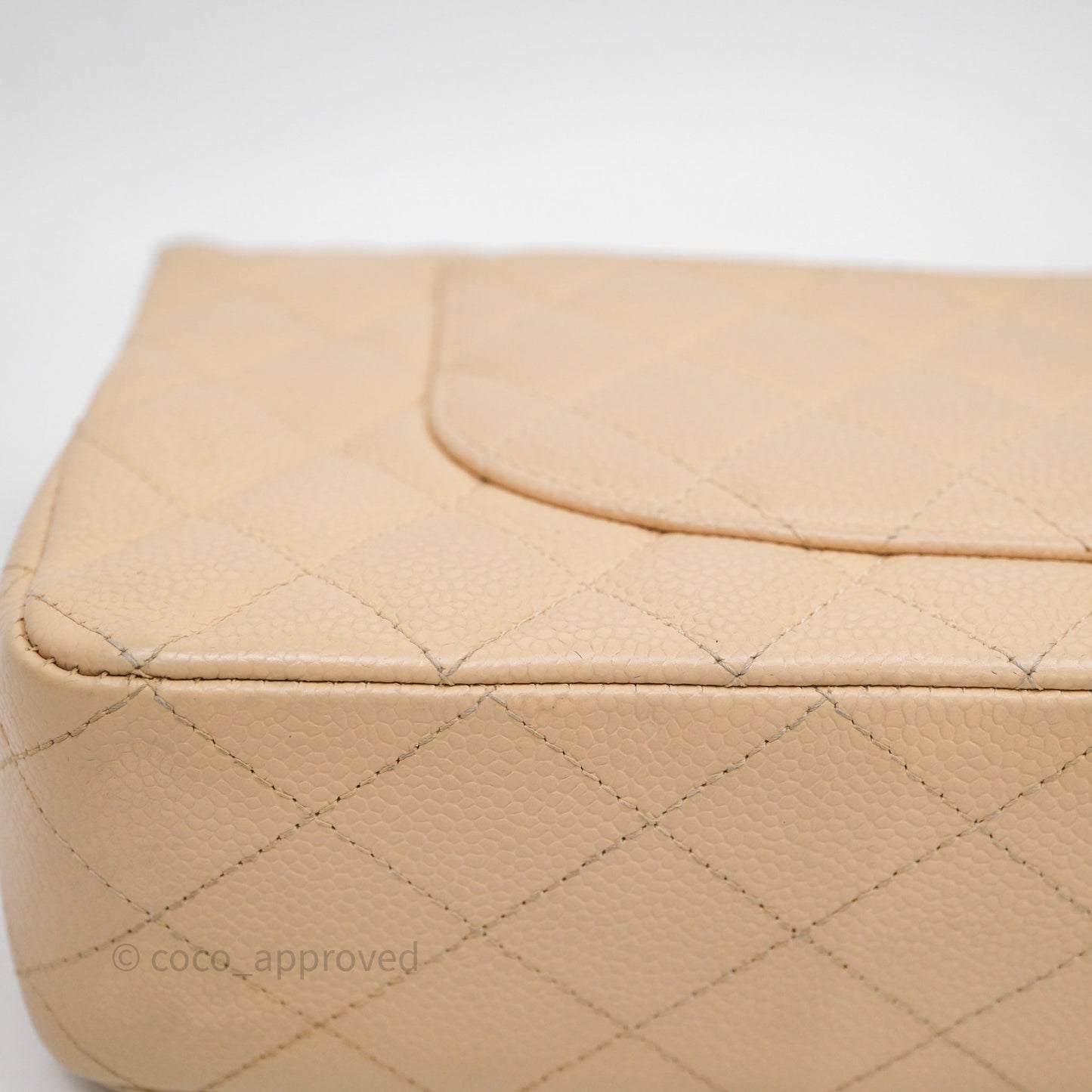Chanel M/L Medium Classic Flap Quilted Beige Caviar Gold Hardware