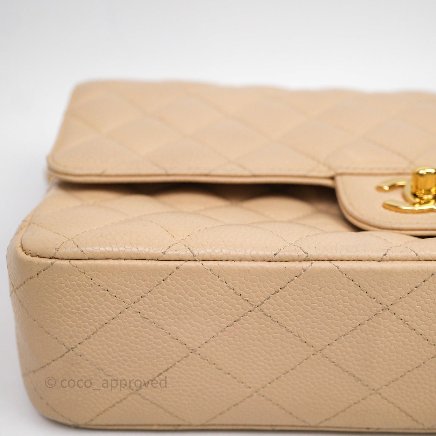 Chanel M/L Medium Classic Flap Quilted Beige Caviar Gold Hardware