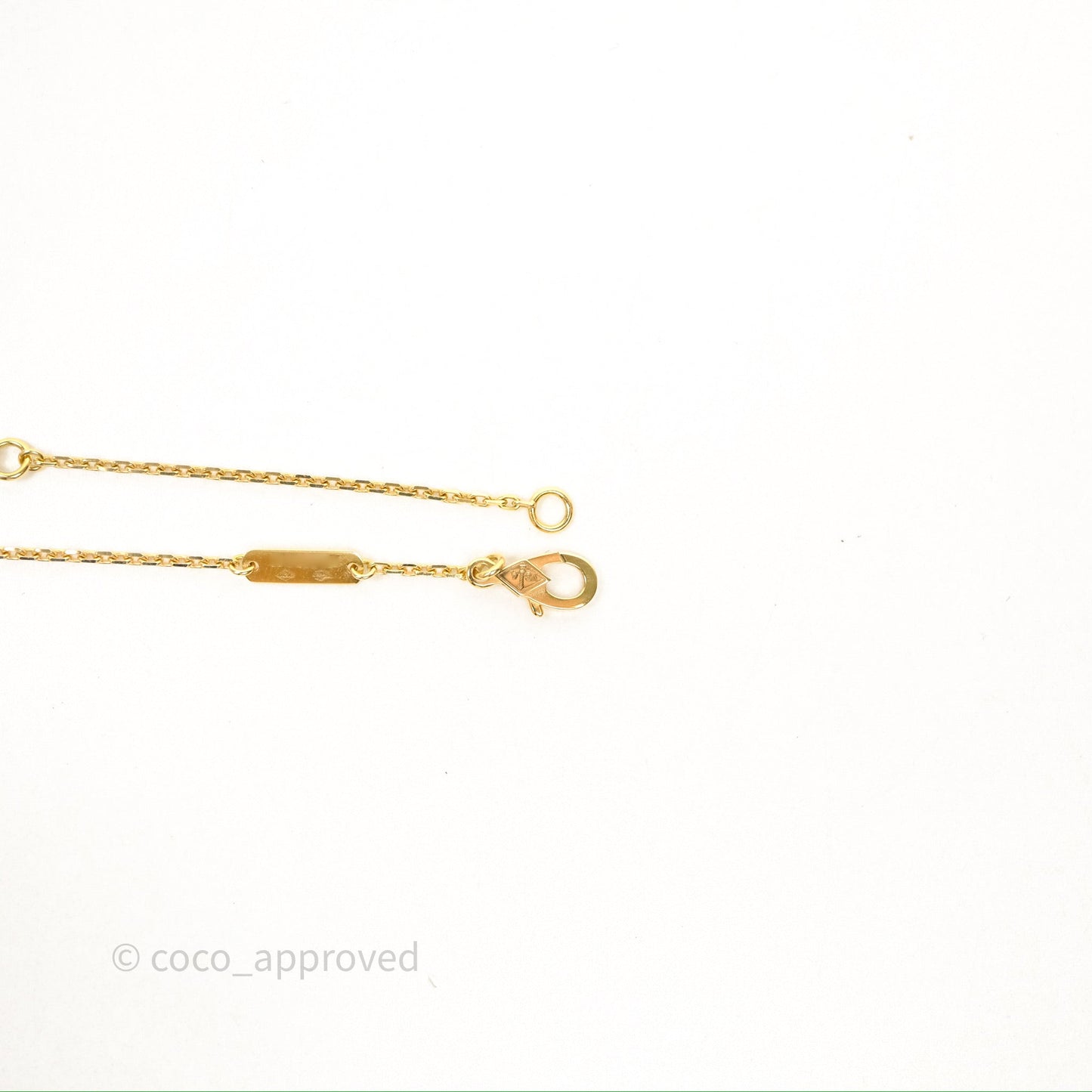 Van Cleef & Arpels Vintage Alhambra Pendant White Mother-of-pearl Yellow Gold