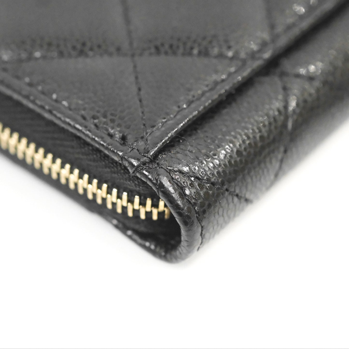 Chanel Quilted Zip Card Holder Black Caviar Gold Hardware 23S