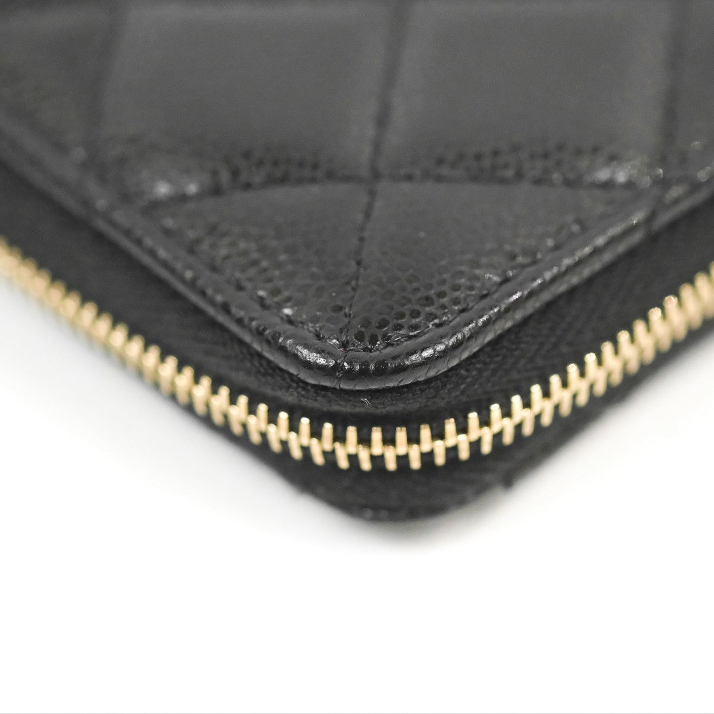 Chanel Quilted Zip Card Holder Black Caviar Gold Hardware 23S