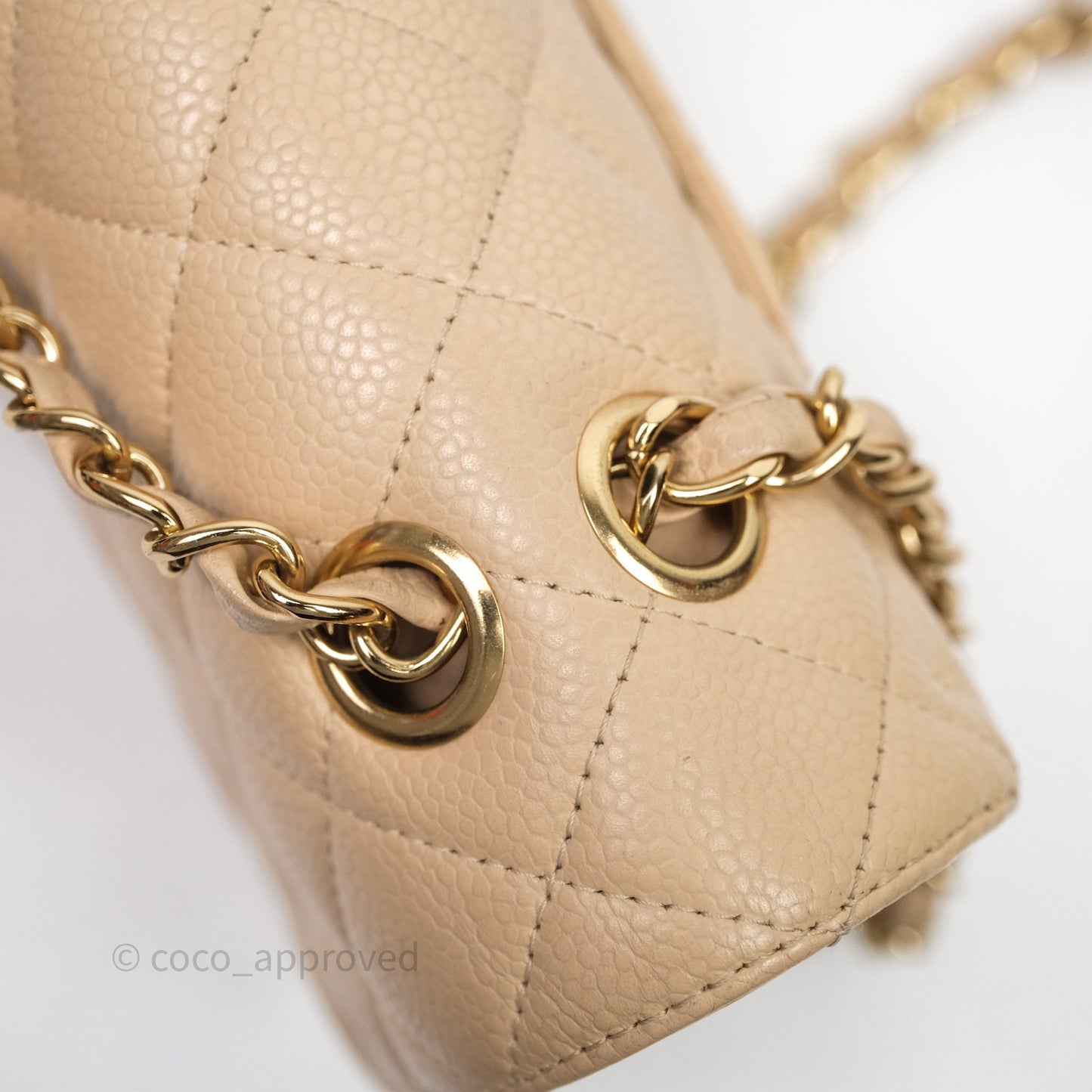 Chanel M/L Medium Classic Flap Quilted Beige Caviar Gold Hardware