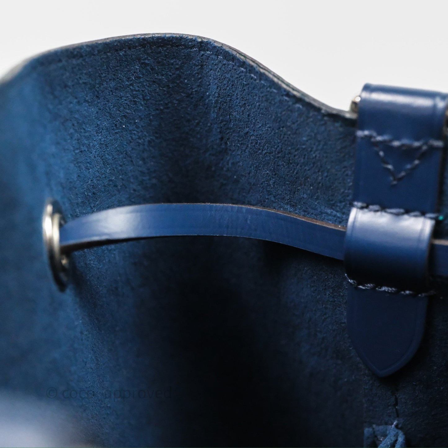 Louis Vuitton Neonoe BB Epi Green /Navy