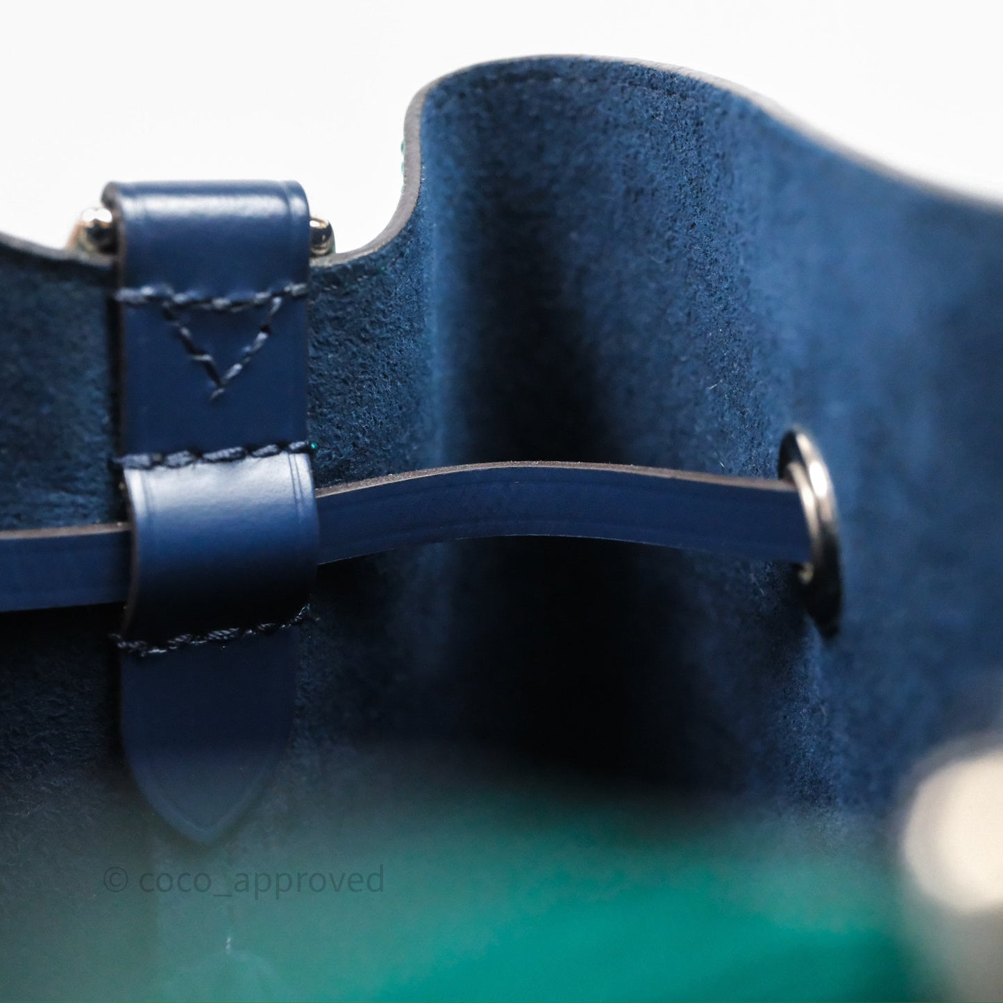 Louis Vuitton Neonoe BB Epi Green /Navy