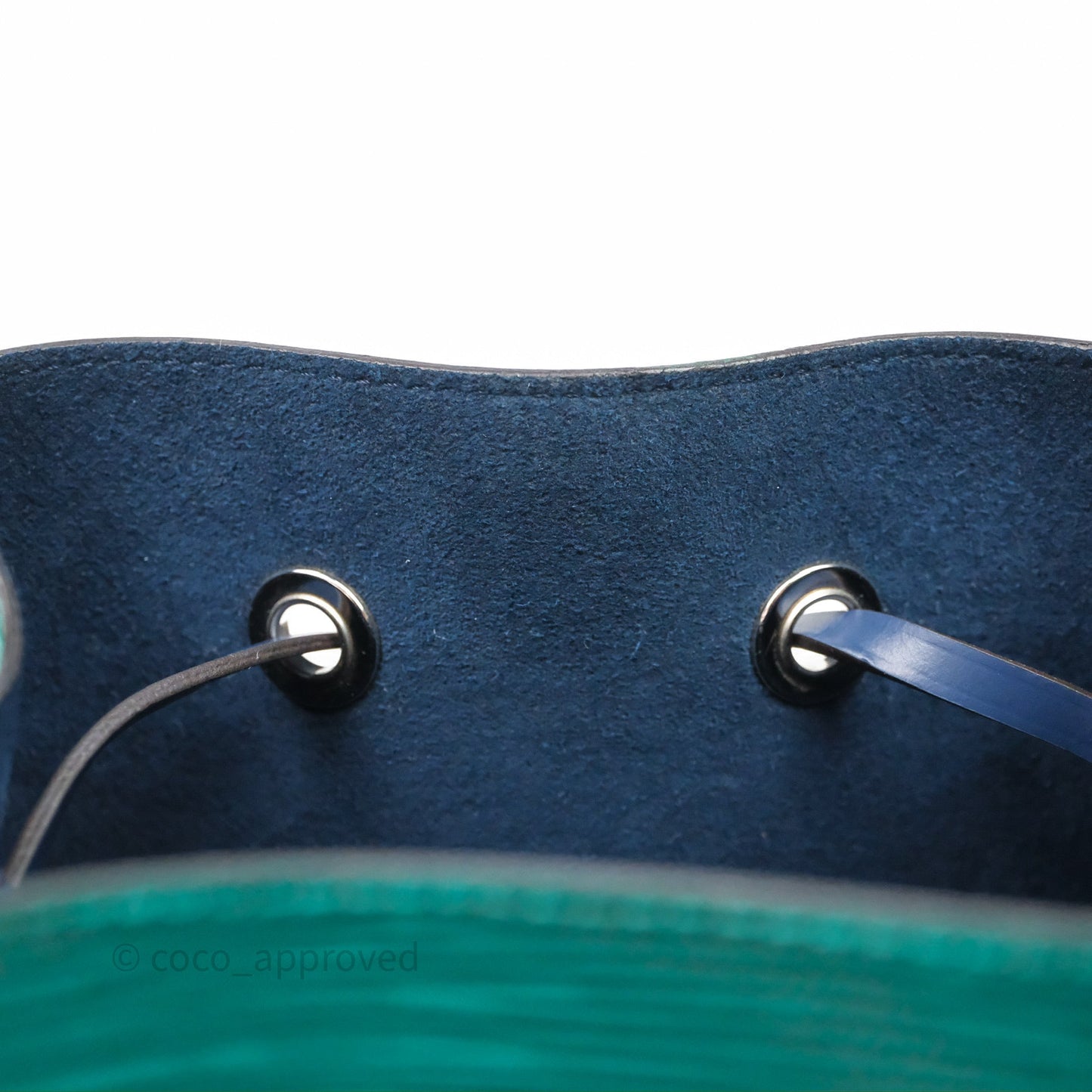 Louis Vuitton Neonoe BB Epi Green /Navy
