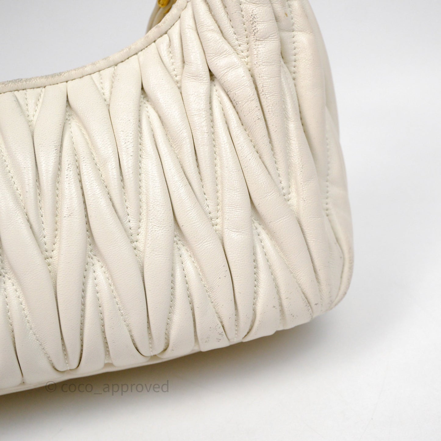 Miu Miu Wander Matelassé Nappa Leather Hobo Bag White