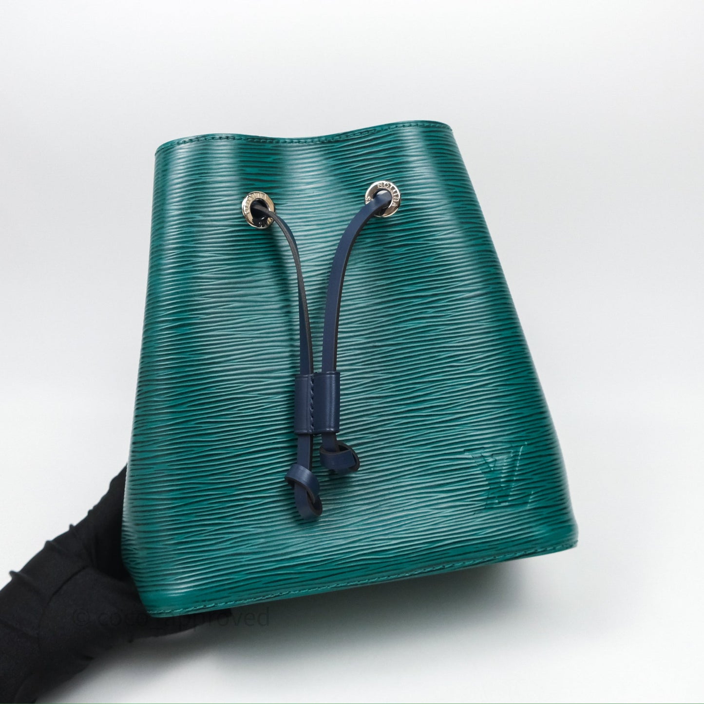 Louis Vuitton Neonoe BB Epi Green /Navy