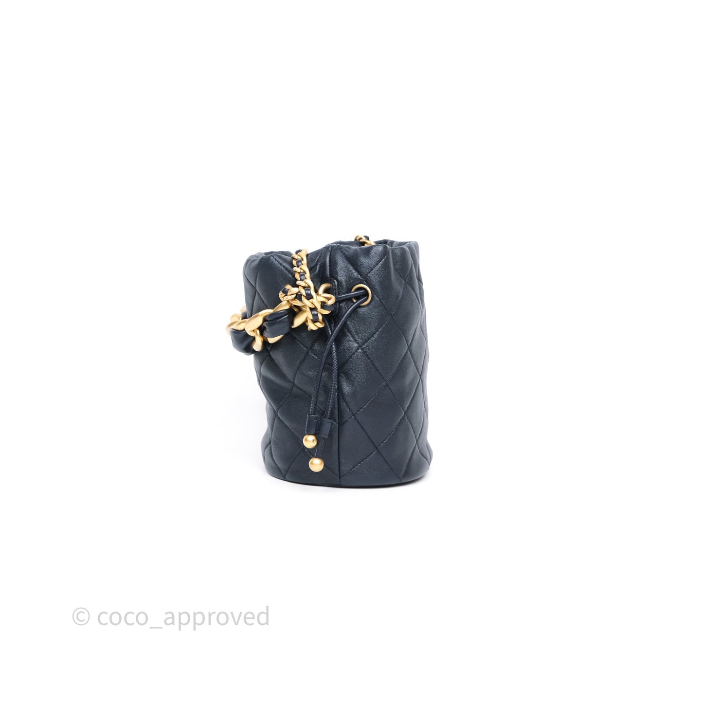 Chanel Small Entwined Chain Drawstring Bucket Bag Navy Lambskin Age Gold Hardware