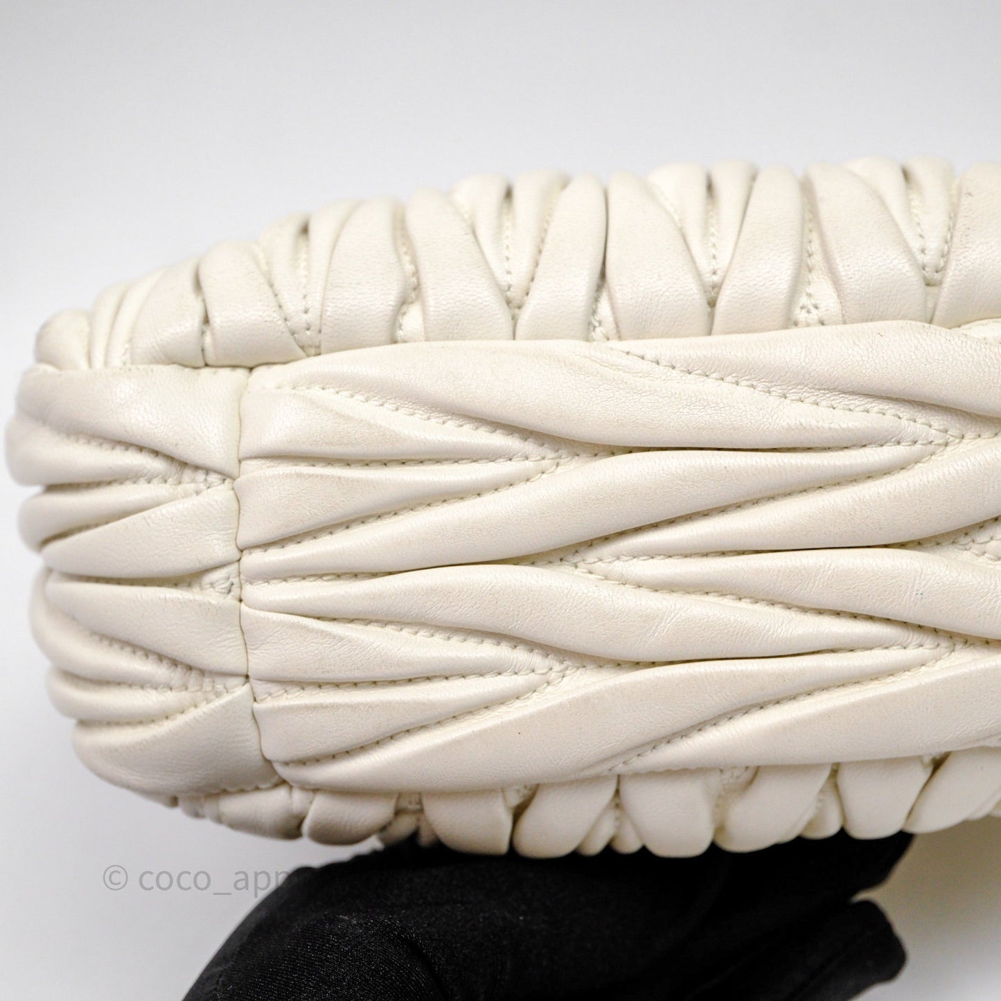 Miu Miu Wander Matelassé Nappa Leather Hobo Bag White