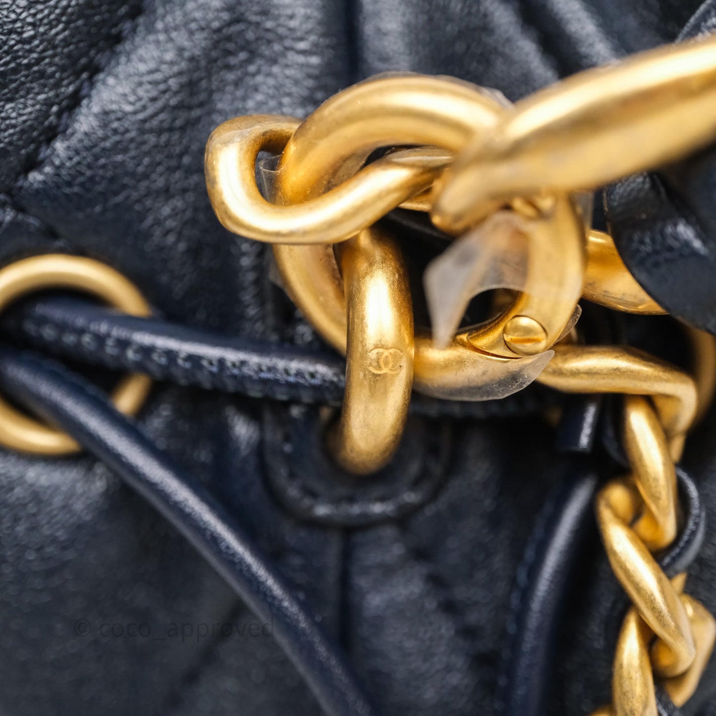 Chanel Small Entwined Chain Drawstring Bucket Bag Navy Lambskin Age Gold Hardware