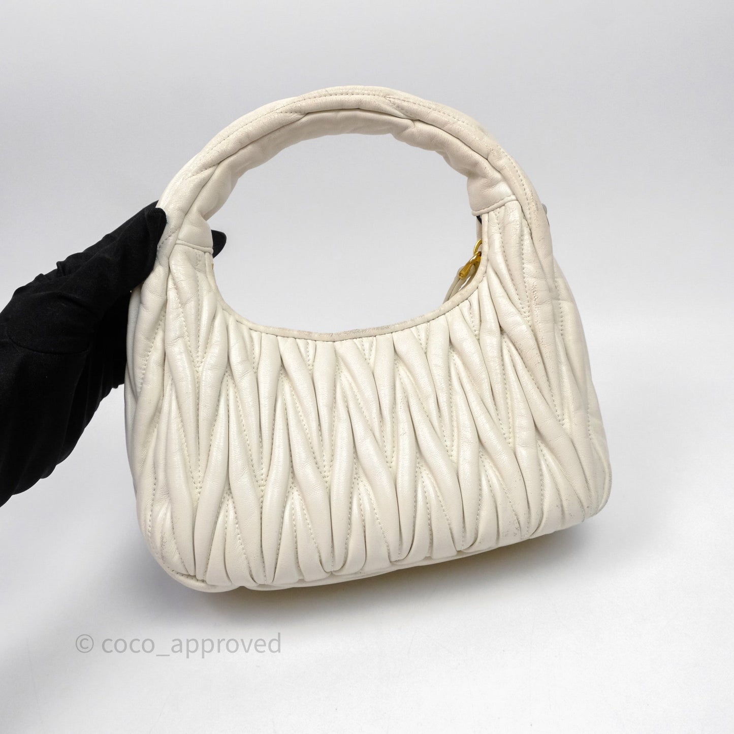 Miu Miu Wander Matelassé Nappa Leather Hobo Bag White