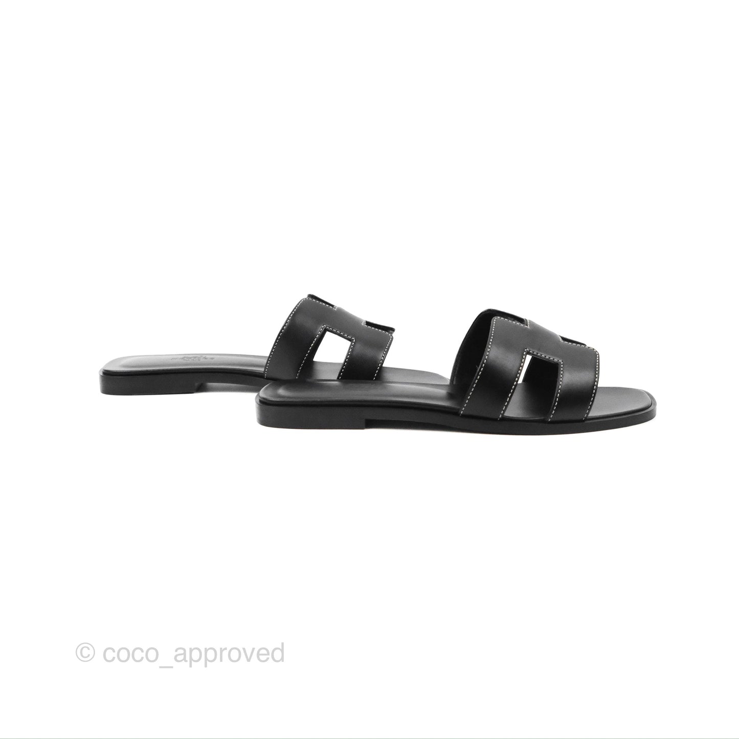 Hermès Oran Sandals in Black Size 37