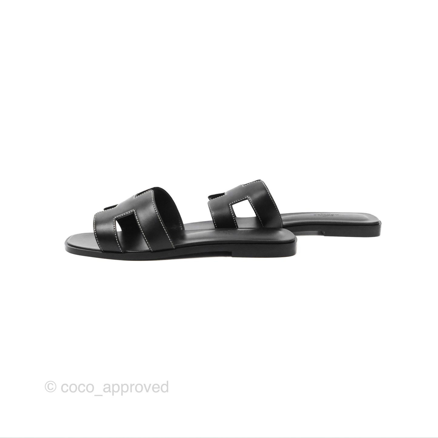 Hermès Oran Sandals in Black Size 37