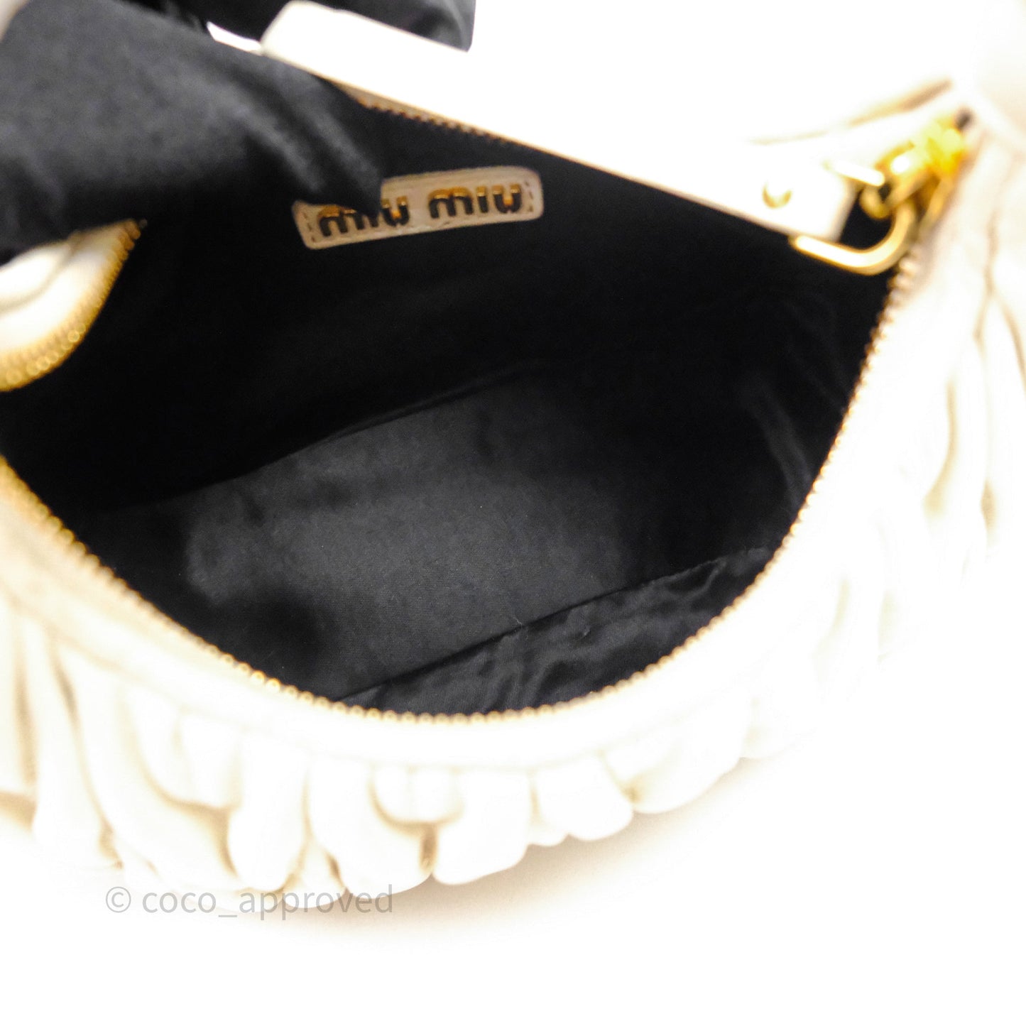 Miu Miu Wander Matelassé Nappa Leather Hobo Bag White