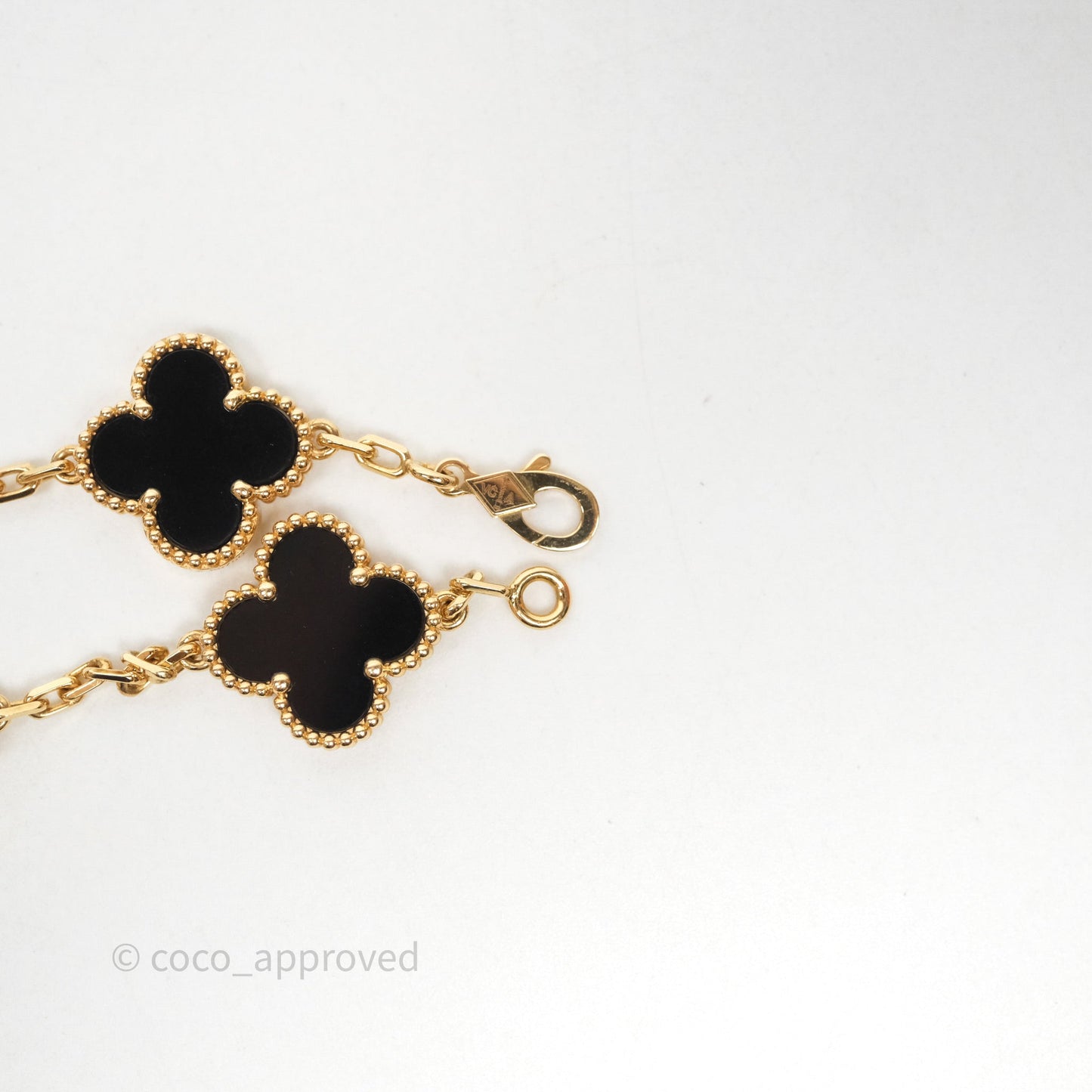 Van Cleef & Aprels 18k Gold and Black Onyx Vintage Alhambra 5 Motif Bracelet Yellow Gold