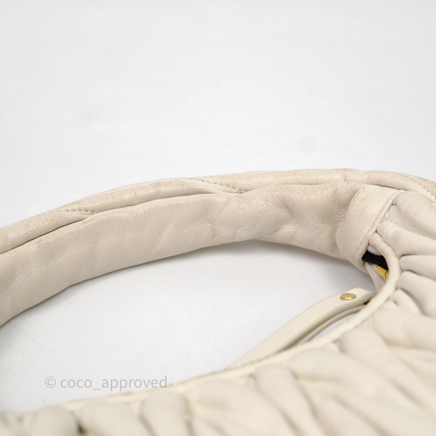 Miu Miu Wander Matelassé Nappa Leather Hobo Bag White