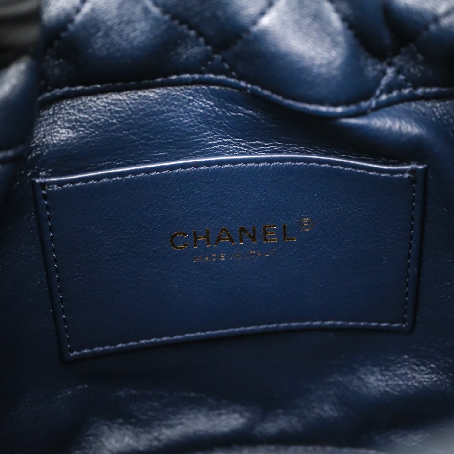 Chanel Small Entwined Chain Drawstring Bucket Bag Navy Lambskin Age Gold Hardware