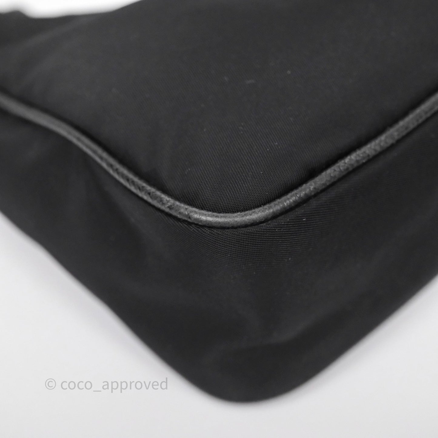 Prada Nylon Re-Edition 2005 Shoulder Bag Black