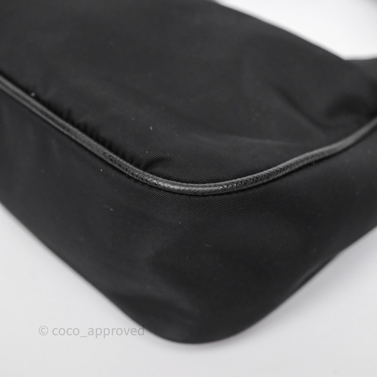 Prada Nylon Re-Edition 2005 Shoulder Bag Black