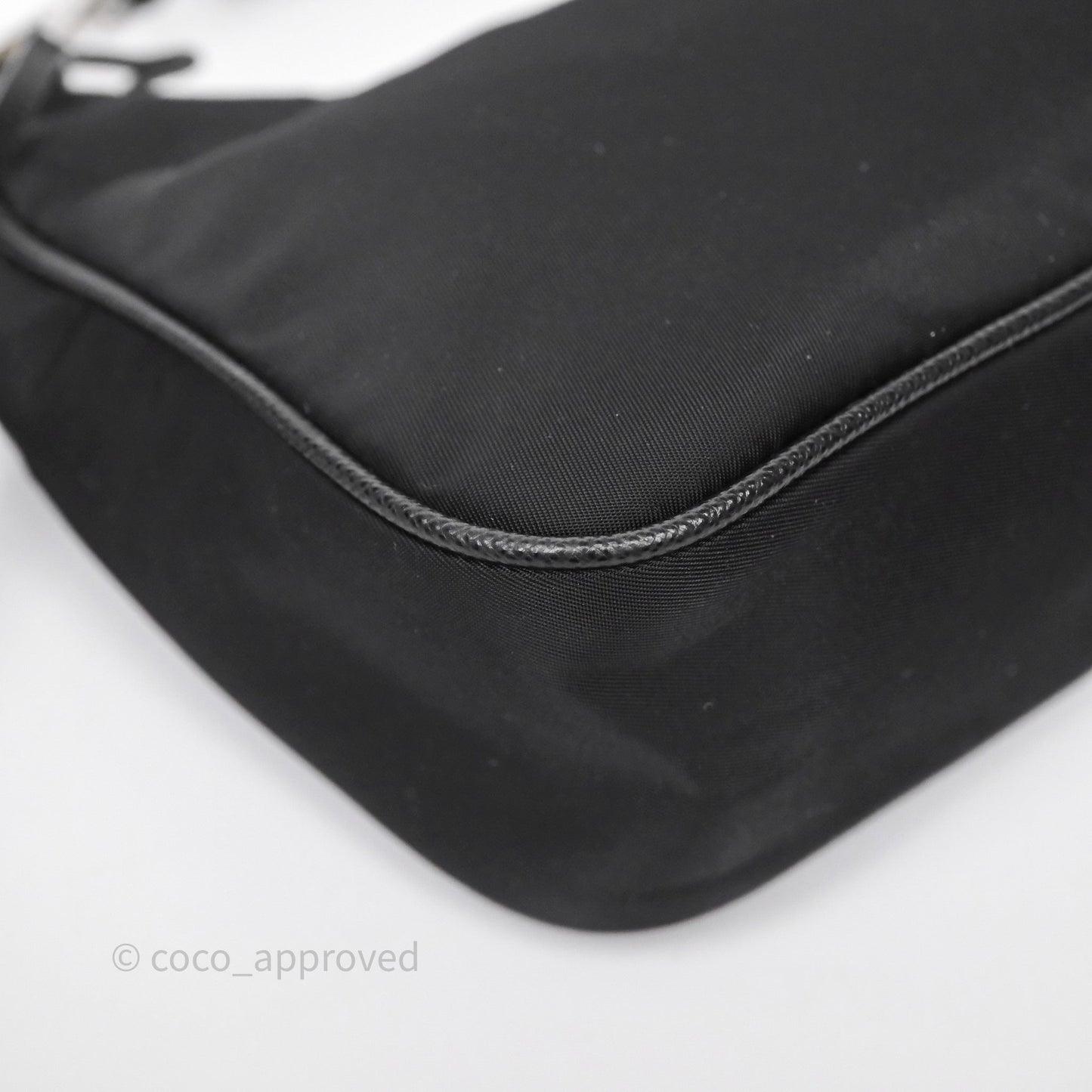 Prada Nylon Re-Edition 2005 Shoulder Bag Black
