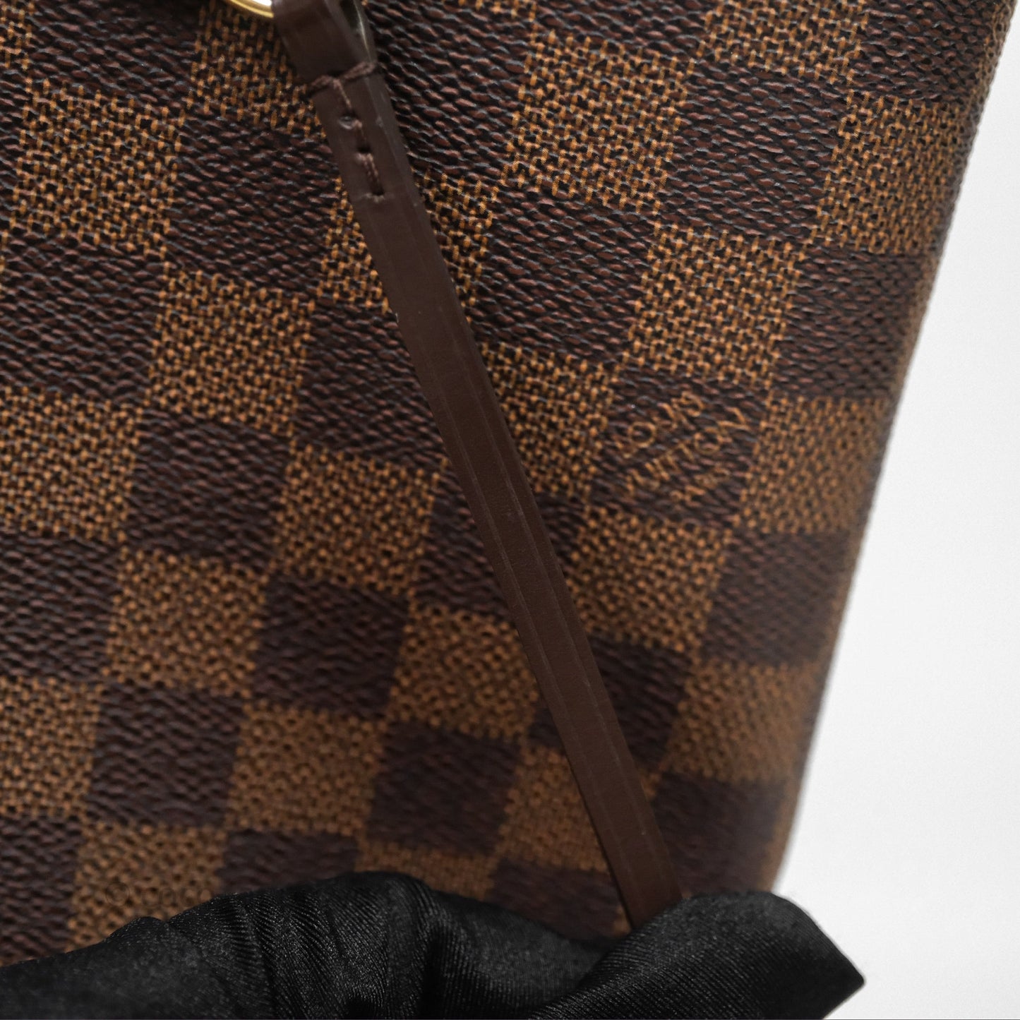 Louis Vuitton Neverfull Tote Bag GM Damier Ebene