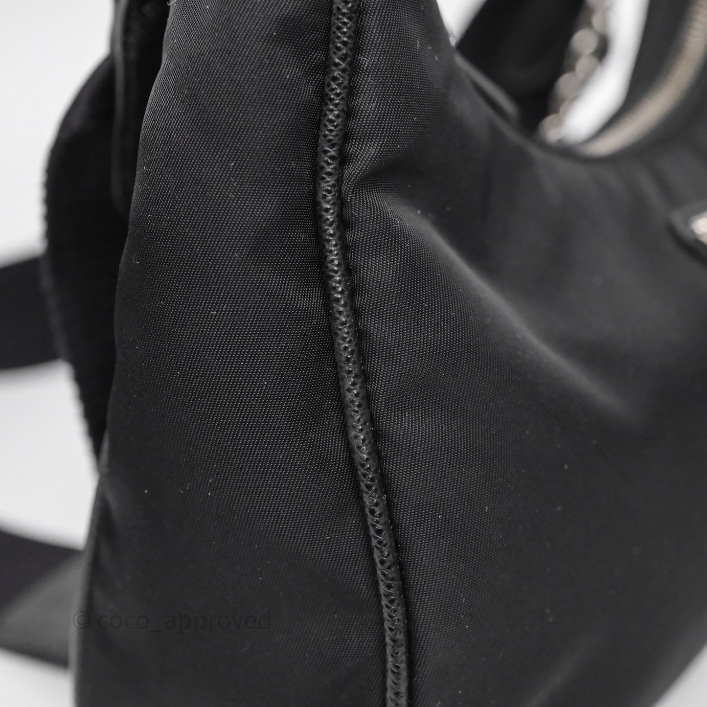 Prada Nylon Re-Edition 2005 Shoulder Bag Black