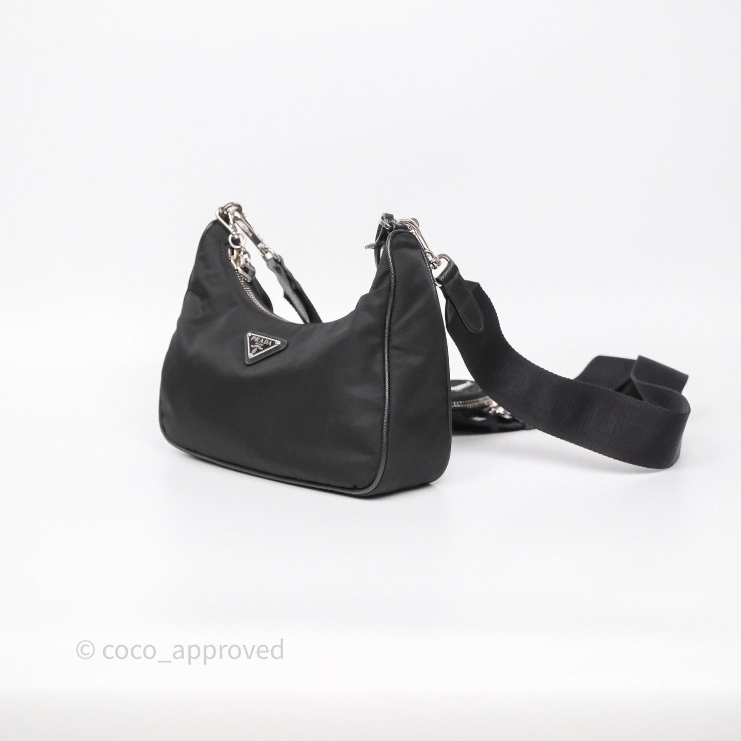 Prada Nylon Re-Edition 2005 Shoulder Bag Black