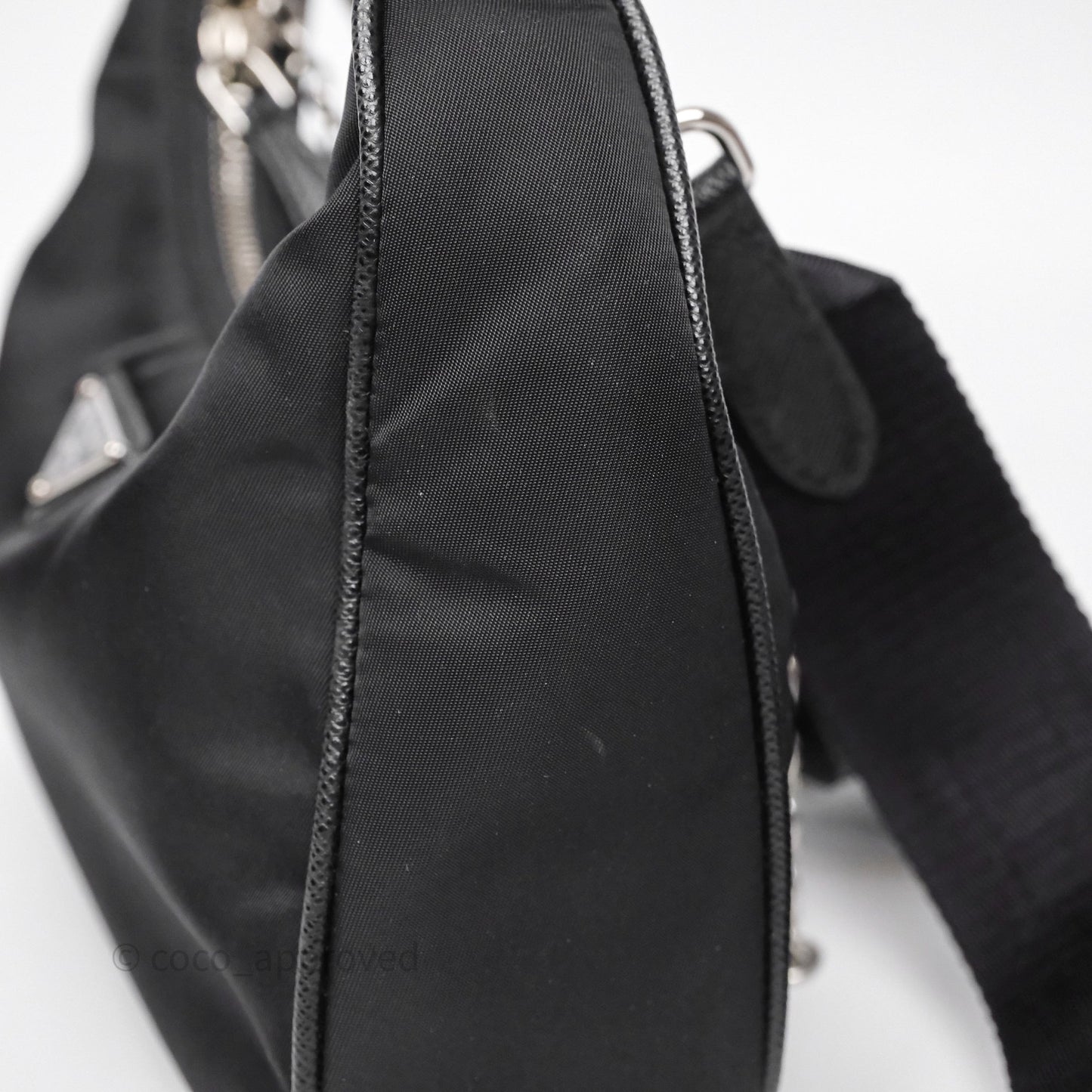 Prada Nylon Re-Edition 2005 Shoulder Bag Black