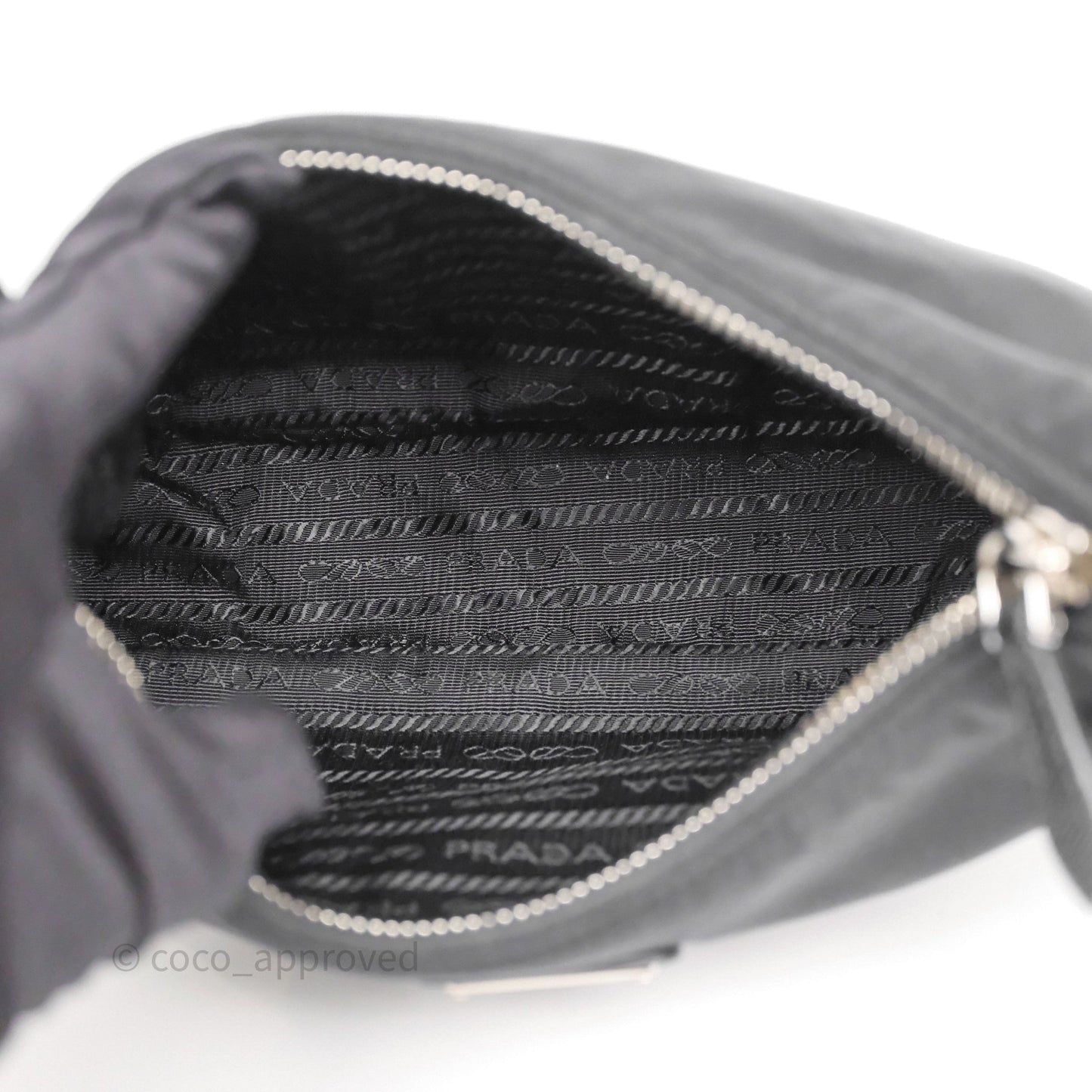 Prada Nylon Re-Edition 2005 Shoulder Bag Black