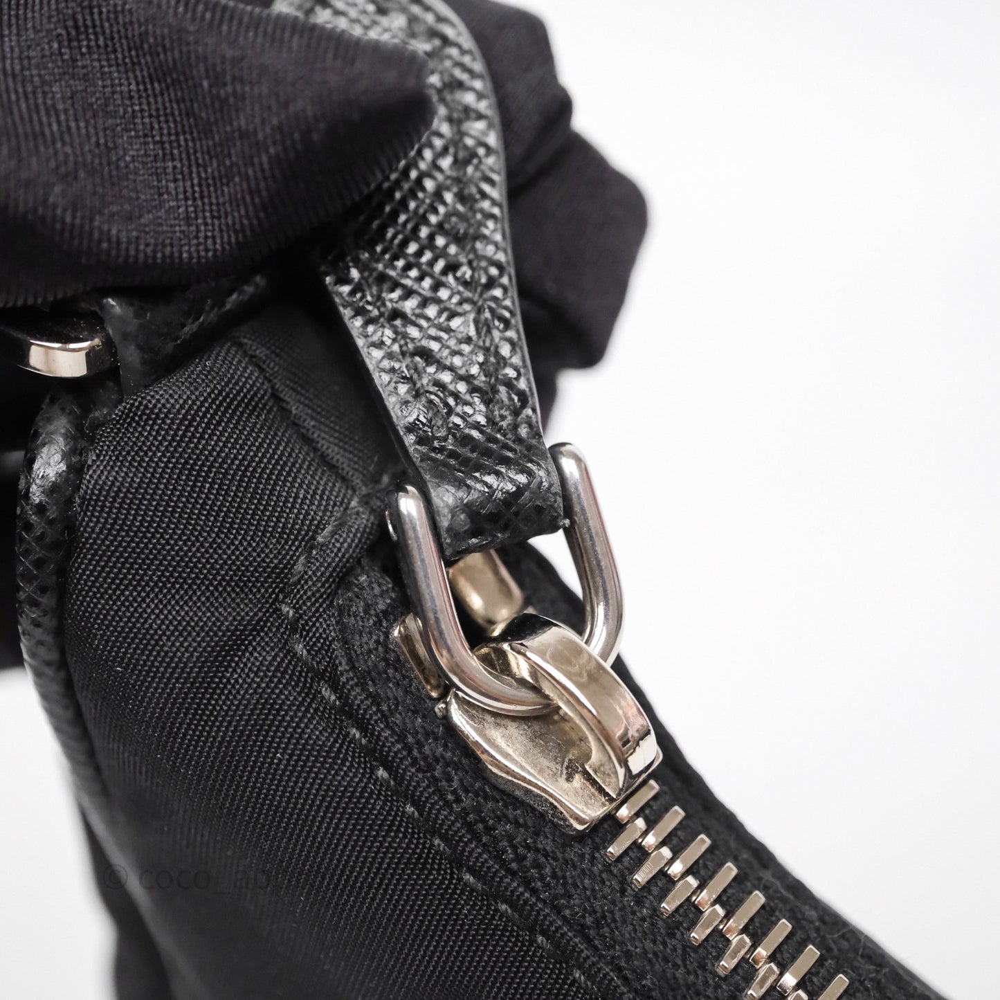 Prada Nylon Re-Edition 2005 Shoulder Bag Black