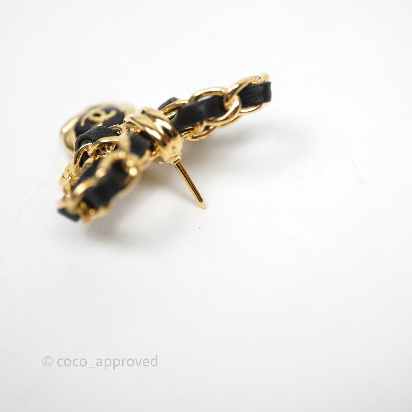 Chanel Lambskin Chain Bow Brooch Black Gold Tone 22A